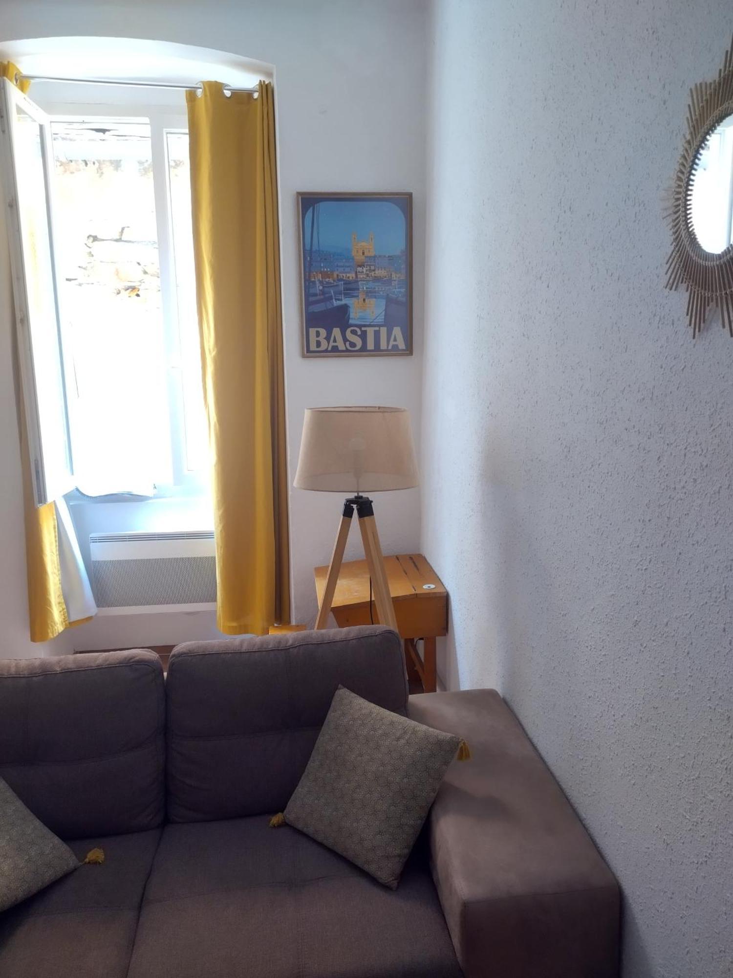 Appartement Meuble En Plein Centre De Bastia 바스티아 외부 사진